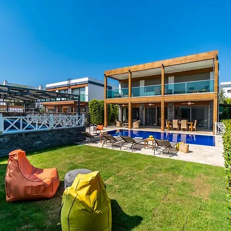 Deluxe Villa Emilie With Private Swimming Pool Bodrum Exterior photo